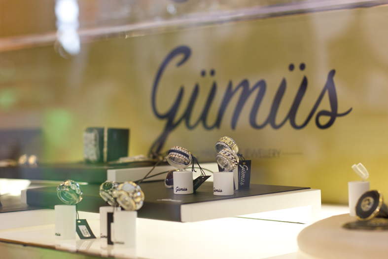 gumus_paris1
